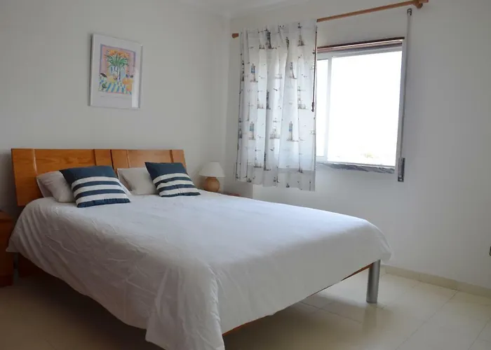 Baleal Tower Bay * Ferrel